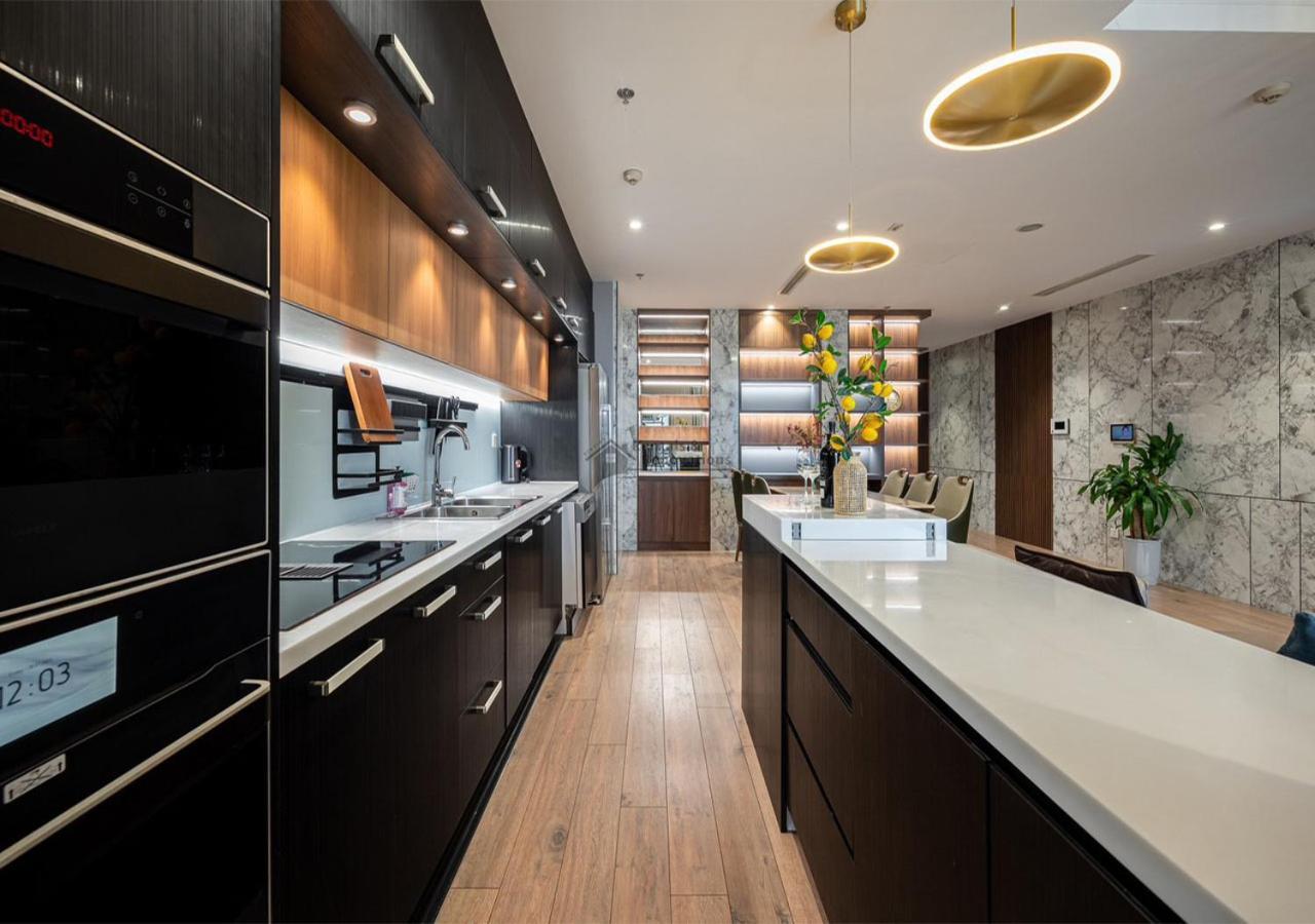 The Landmark Luxury Vinhomes Apartments - The Buildings Nearby Landmark 81 Central Ho Chi Minh-stad Buitenkant foto